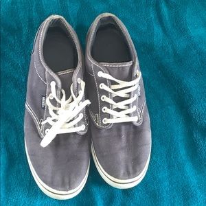 Navy vans
